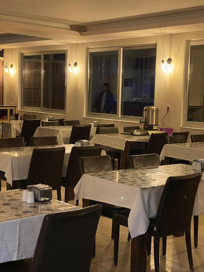 Denizhan Hotel アンタルヤ エクステリア 写真